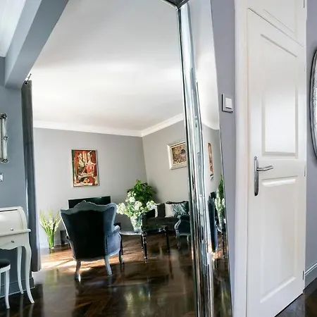 Chlodna 20 Apartamento Varsovia
