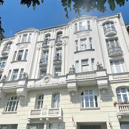 Chlodna 20 Apartamento Varsovia